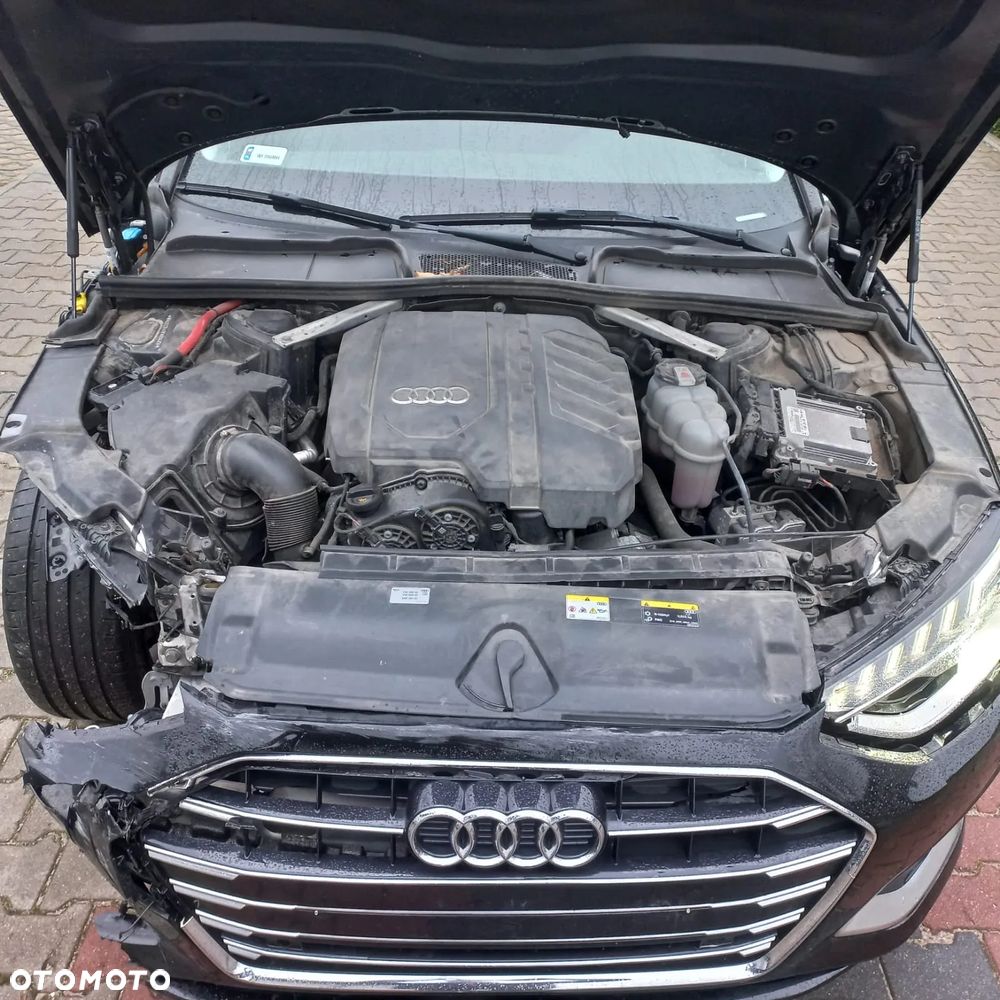 Audi A4 Limousine - 12