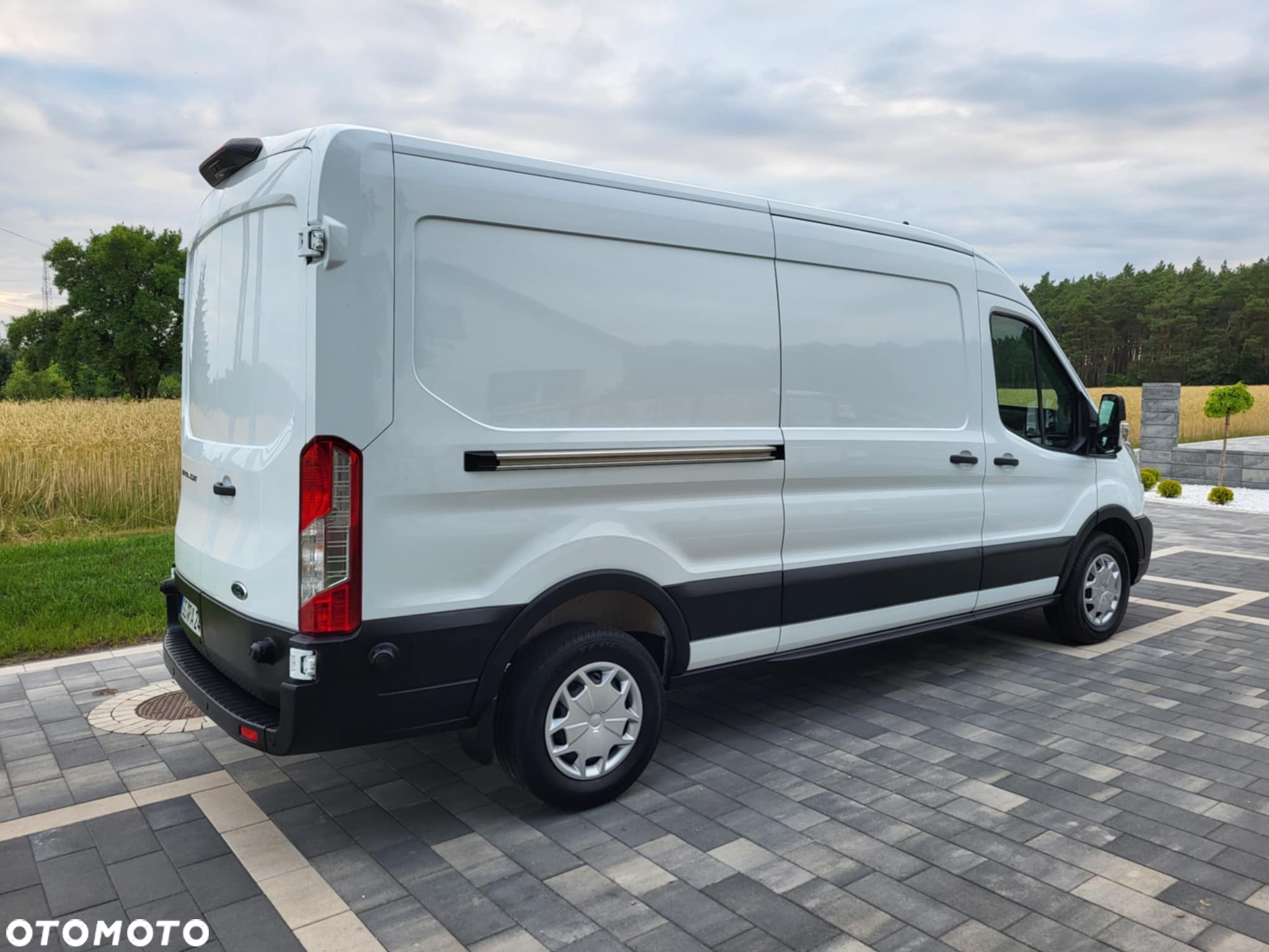 Ford Transit - 13