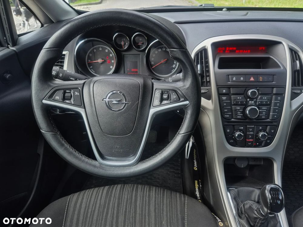 Opel Astra 1.4 ecoFLEX - 7