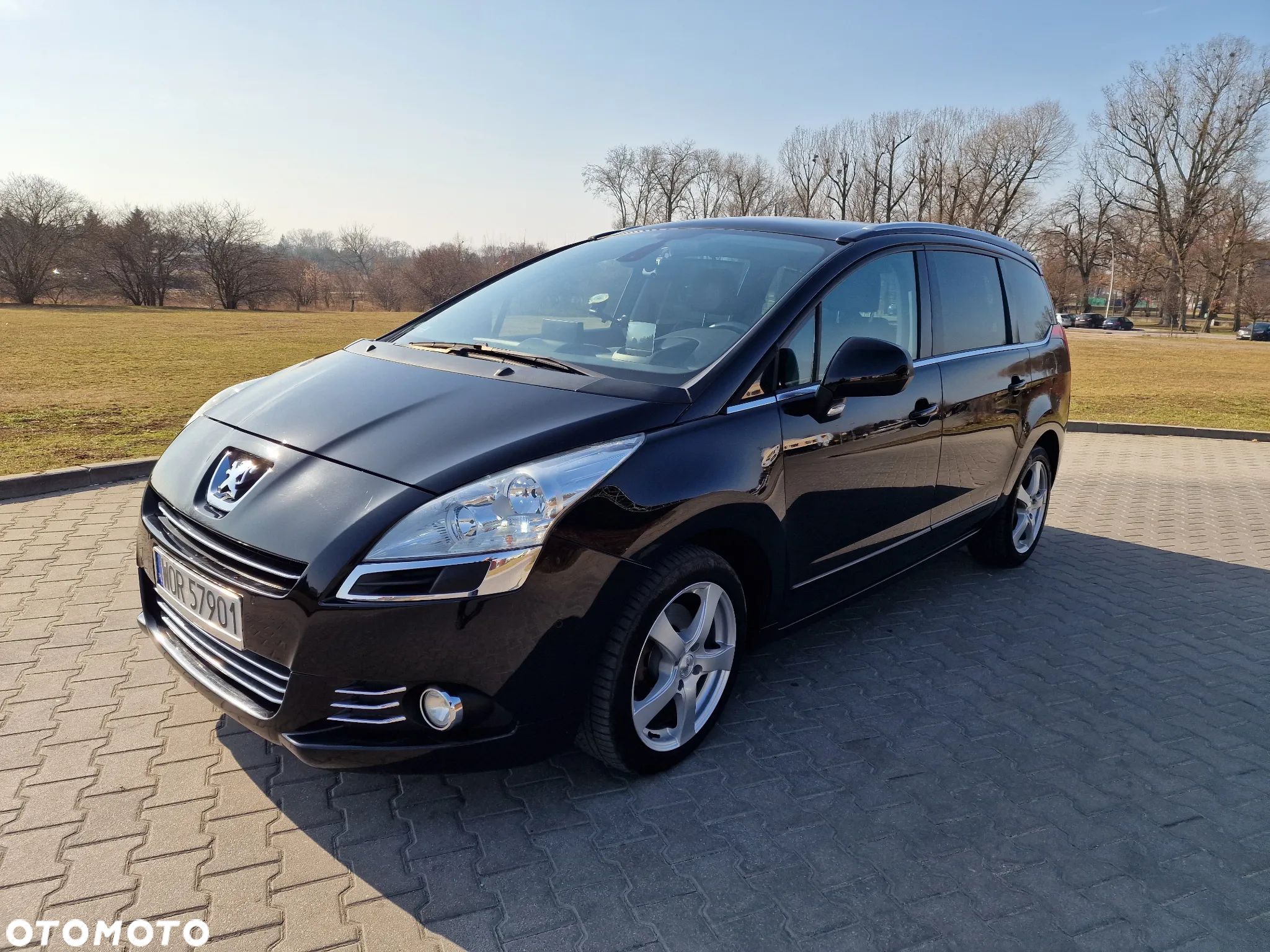Peugeot 5008 2.0 HDi Allure 7os - 1
