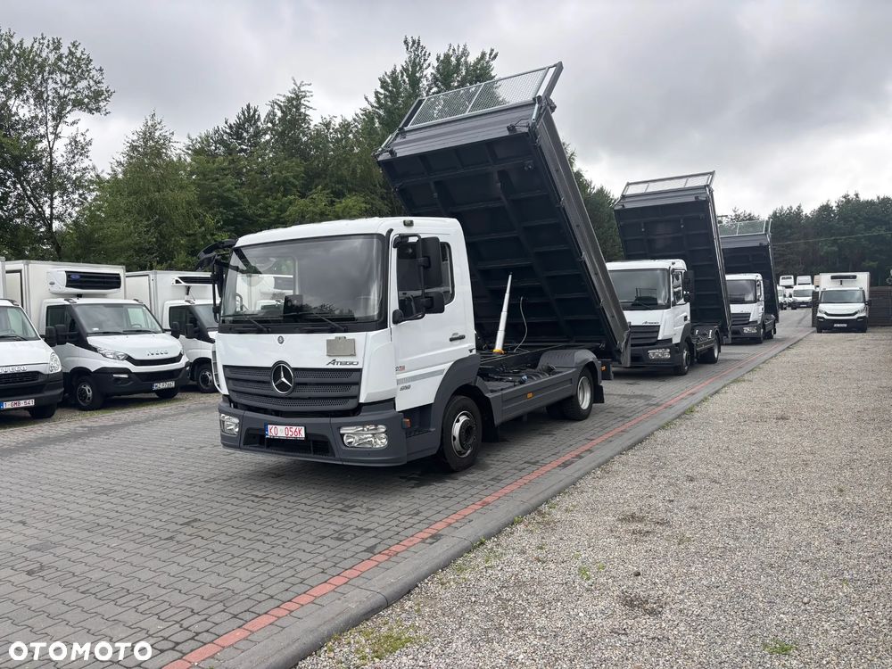 Mercedes-Benz Atego Krótki rozstaw osi Wywrot Kiper Blokada mostu Hakowiec Skibicki King  818 821 921 1018 1221 1218 1224 1523 1527 - 13