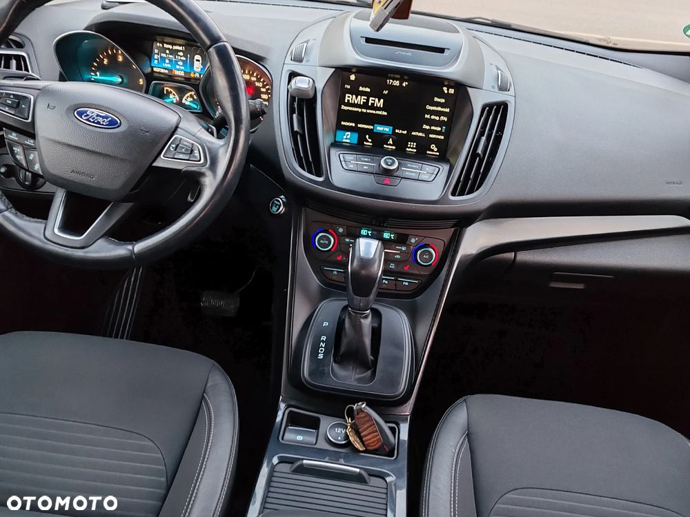 Ford Kuga 2.0 TDCi AWD Titanium - 23