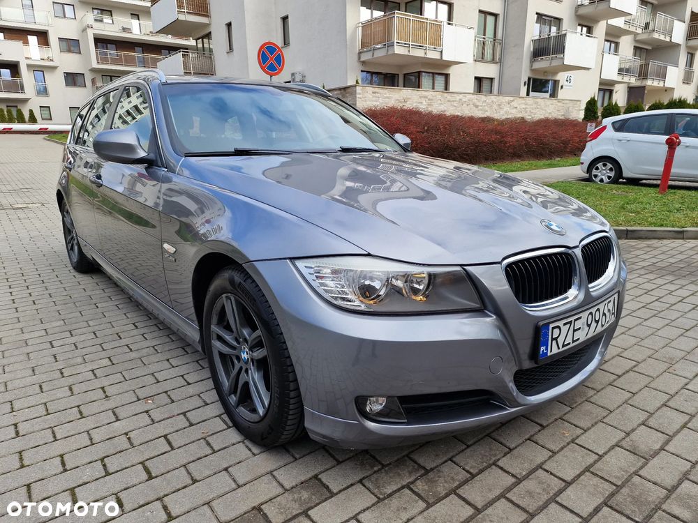 BMW Seria 3 320d xDrive - 5