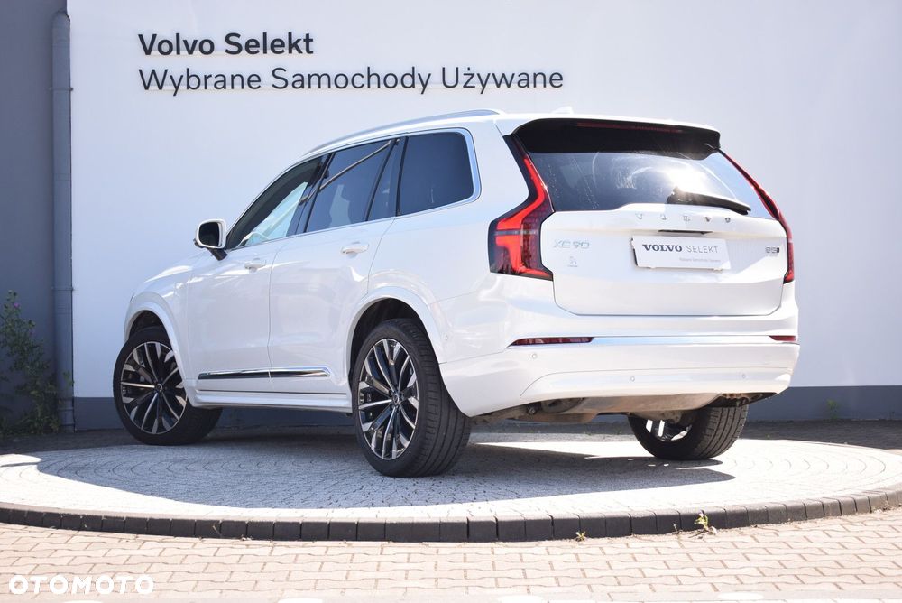 Volvo XC 90 - 7