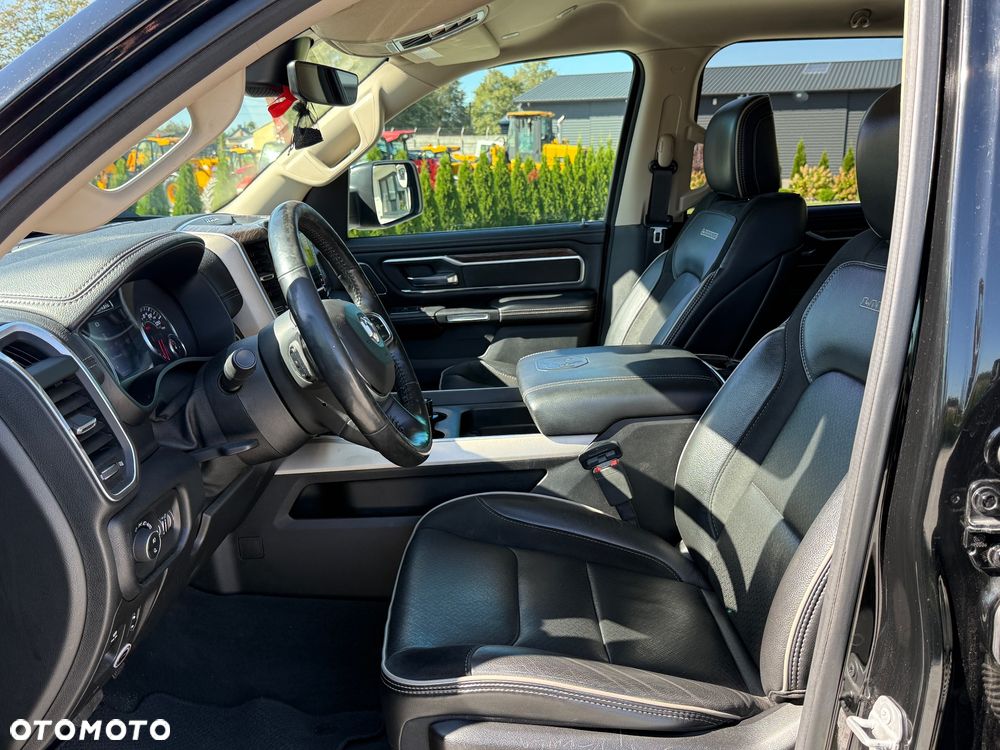 RAM 1500 Crew Cab Shortbed Laramie - 20