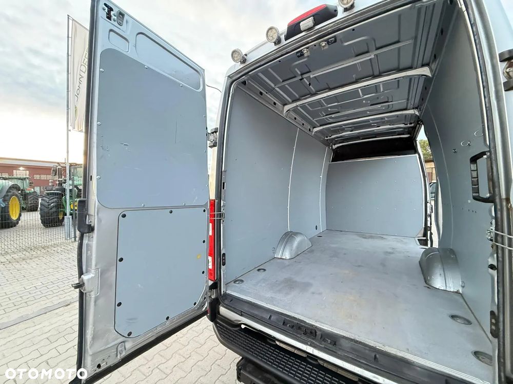 Iveco Daily - 18
