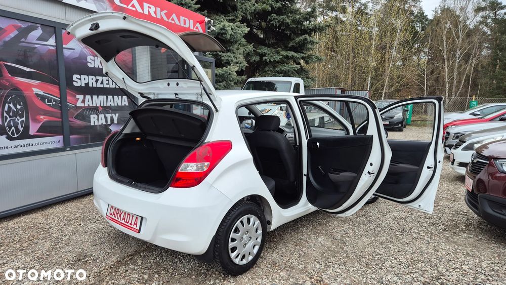 Hyundai i20 1.2 Edition Plus - 29