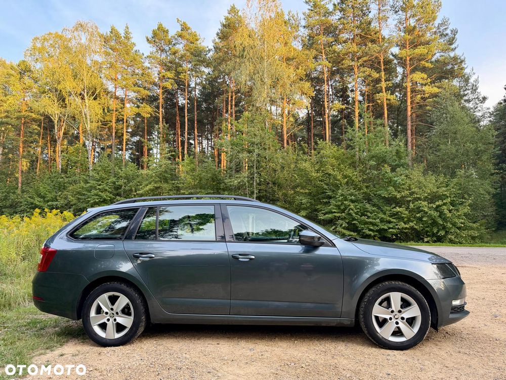 Skoda Octavia 1.4 TSI Ambition - 9