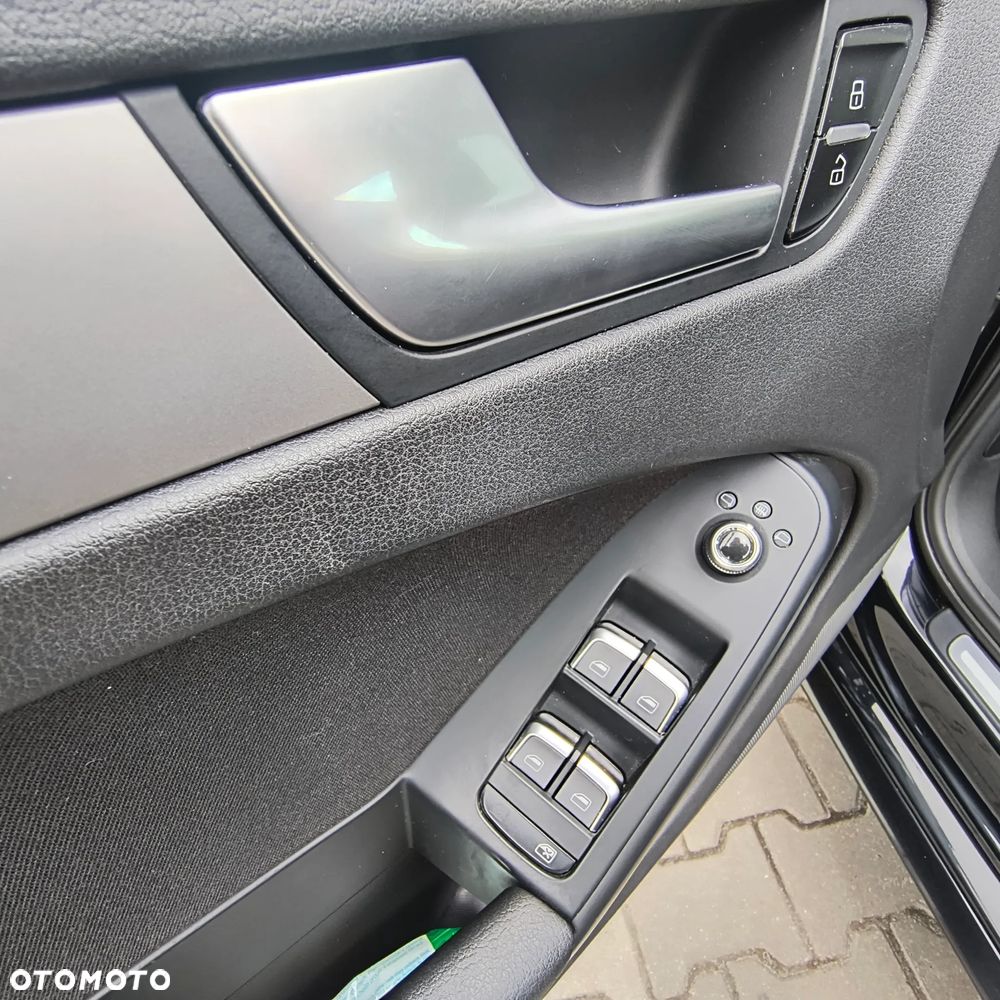 Audi A4 Avant 1.8 TFSI S line Sportpaket - 15