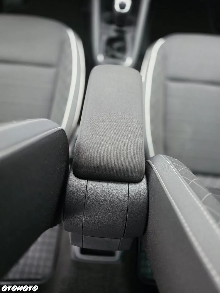 Skoda Fabia 1.0 TSI Ambition Plus - 25