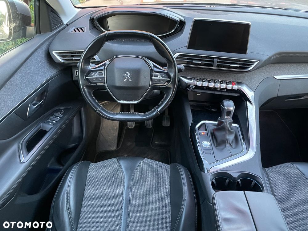 Peugeot 3008 HDi FAP 150 Premium - 8