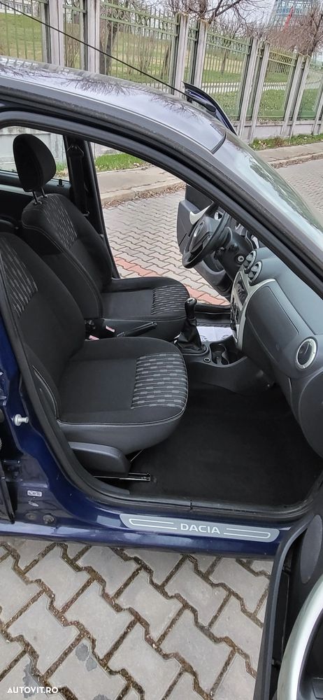 Dacia Logan 1.5 90CP Laureate - 7