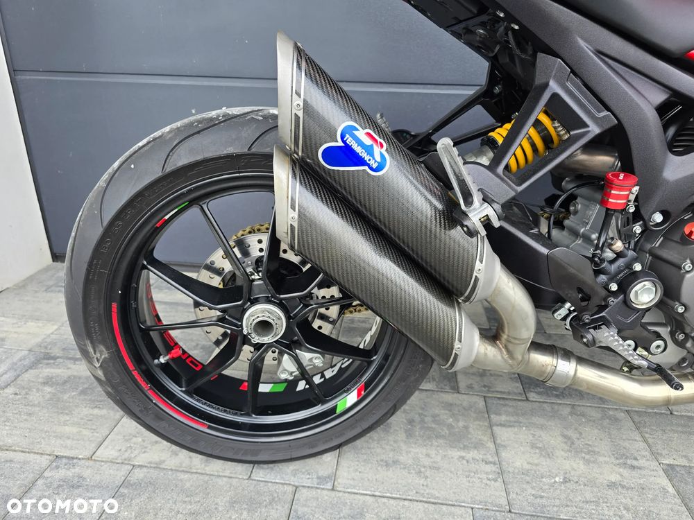 Ducati Monster - 13