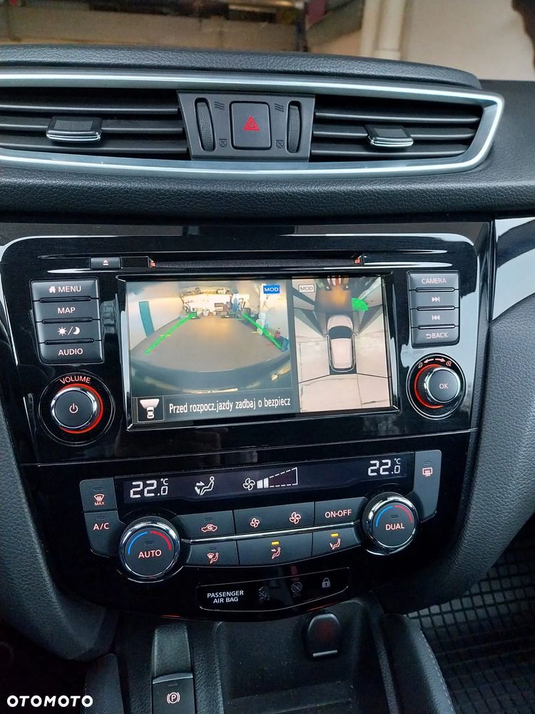 Nissan Qashqai 1.3 DIG-T N-CONNECTA - 20