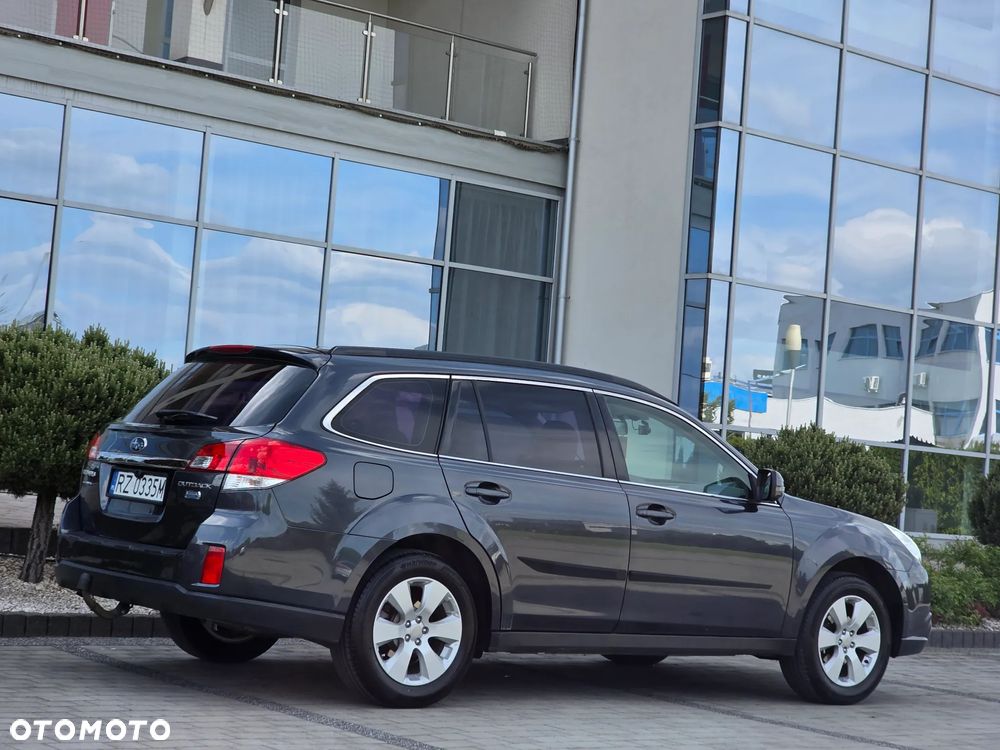 Subaru Outback - 21