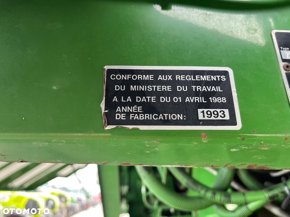 John Deere 2054 - 13