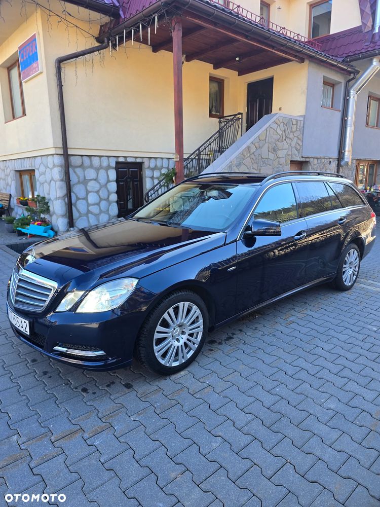 Mercedes-Benz Klasa E 250 CDI DPF BlueEFFICIENCY 7G-TRONIC Elegance - 1
