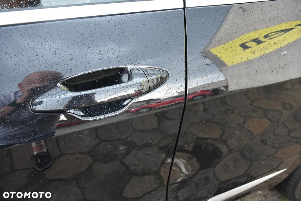 Kia Sportage 1.6 T-GDI PHEV Business Line 4WD - 29