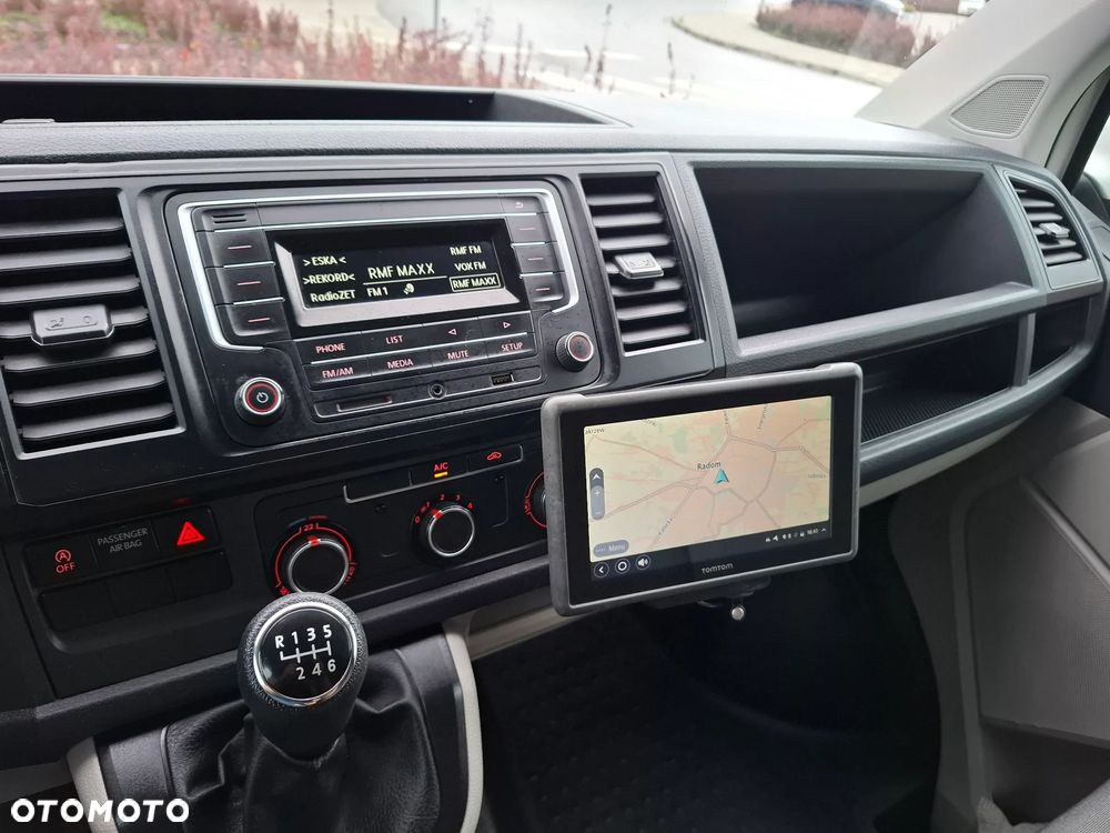 Volkswagen Transporter T6 2017 2.0TDI 150KM LONG KLIMA ALUFELGI - 23