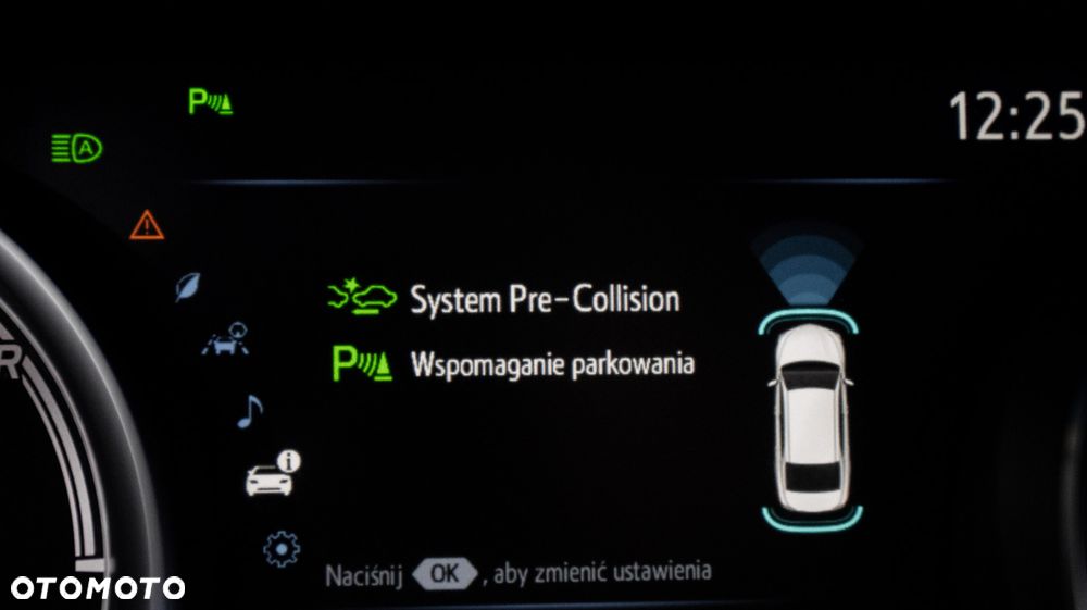 Toyota Camry 2.5 Hybrid Comfort CVT - 28