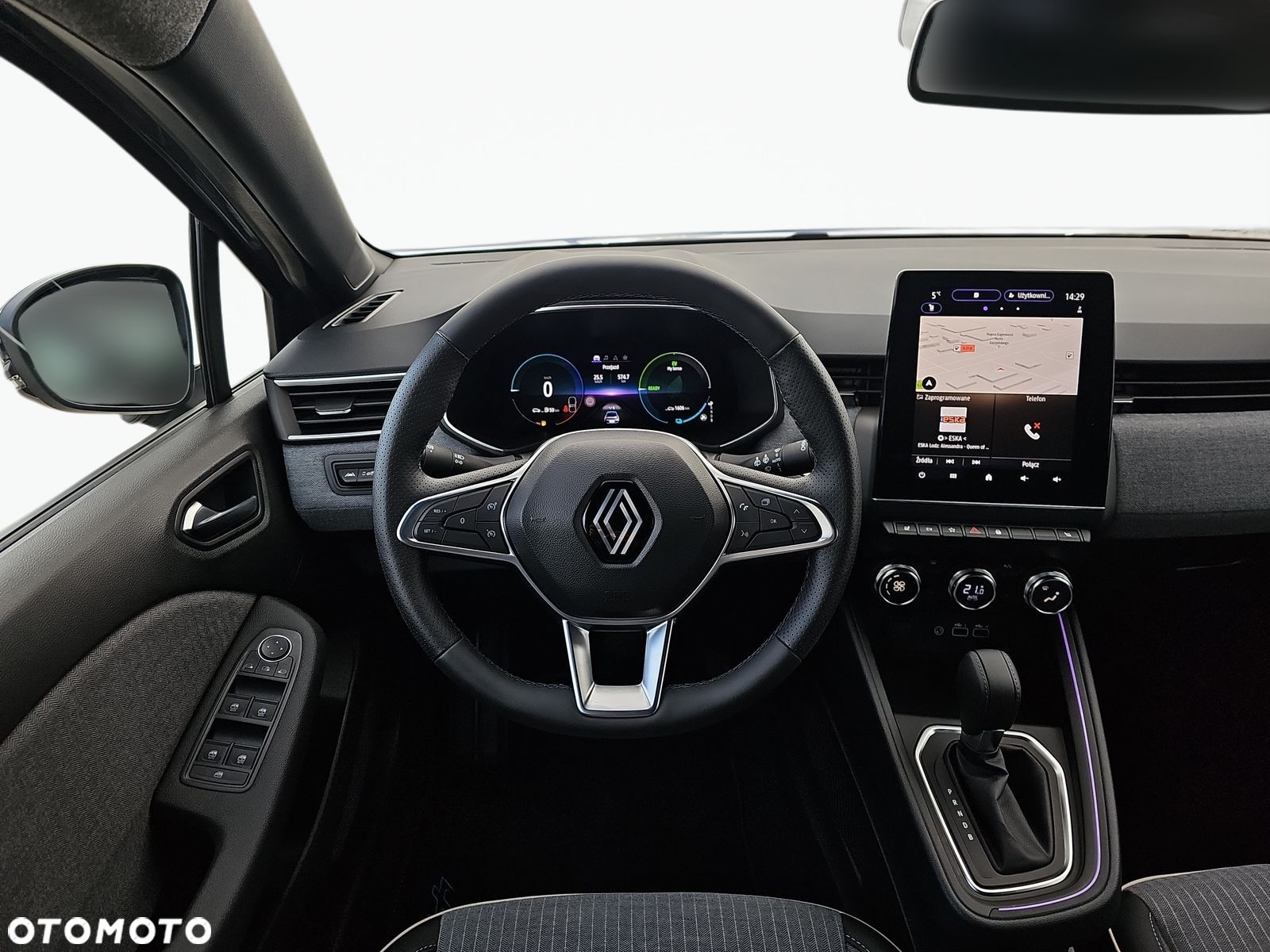 Renault Clio - 11