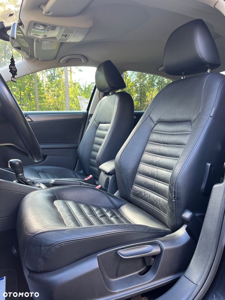 Volkswagen Jetta 2.0 TDI DPF DSG Trendline - 22
