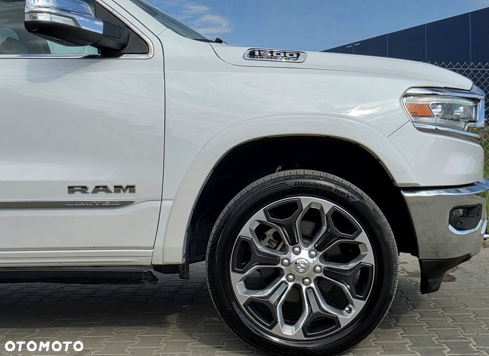 Dodge RAM - 12