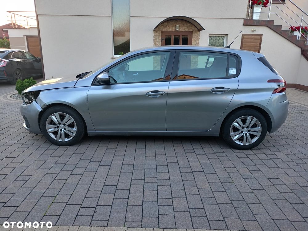Peugeot 308 - 5