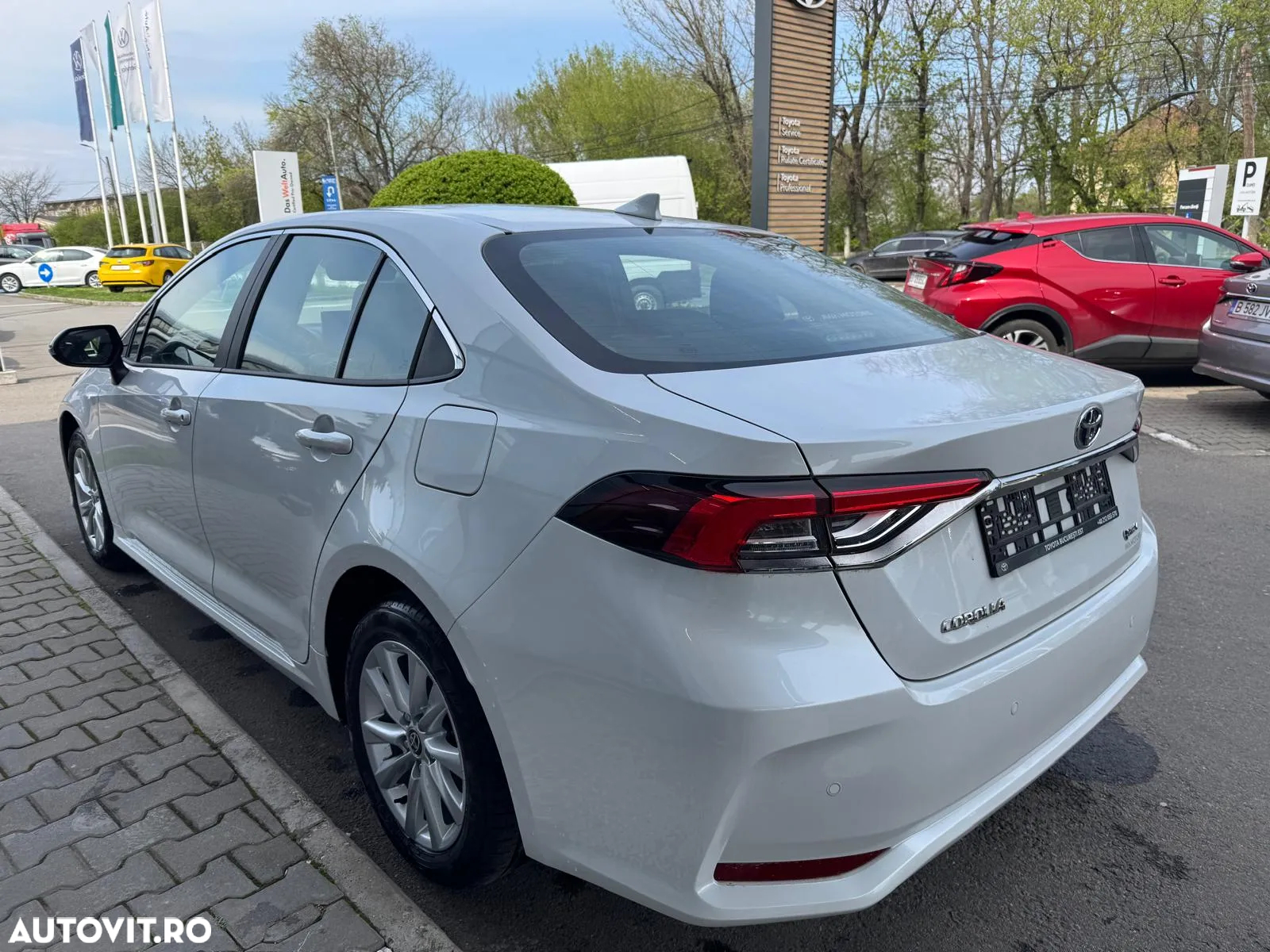 Toyota Corolla 1.8 HSD Business - 5