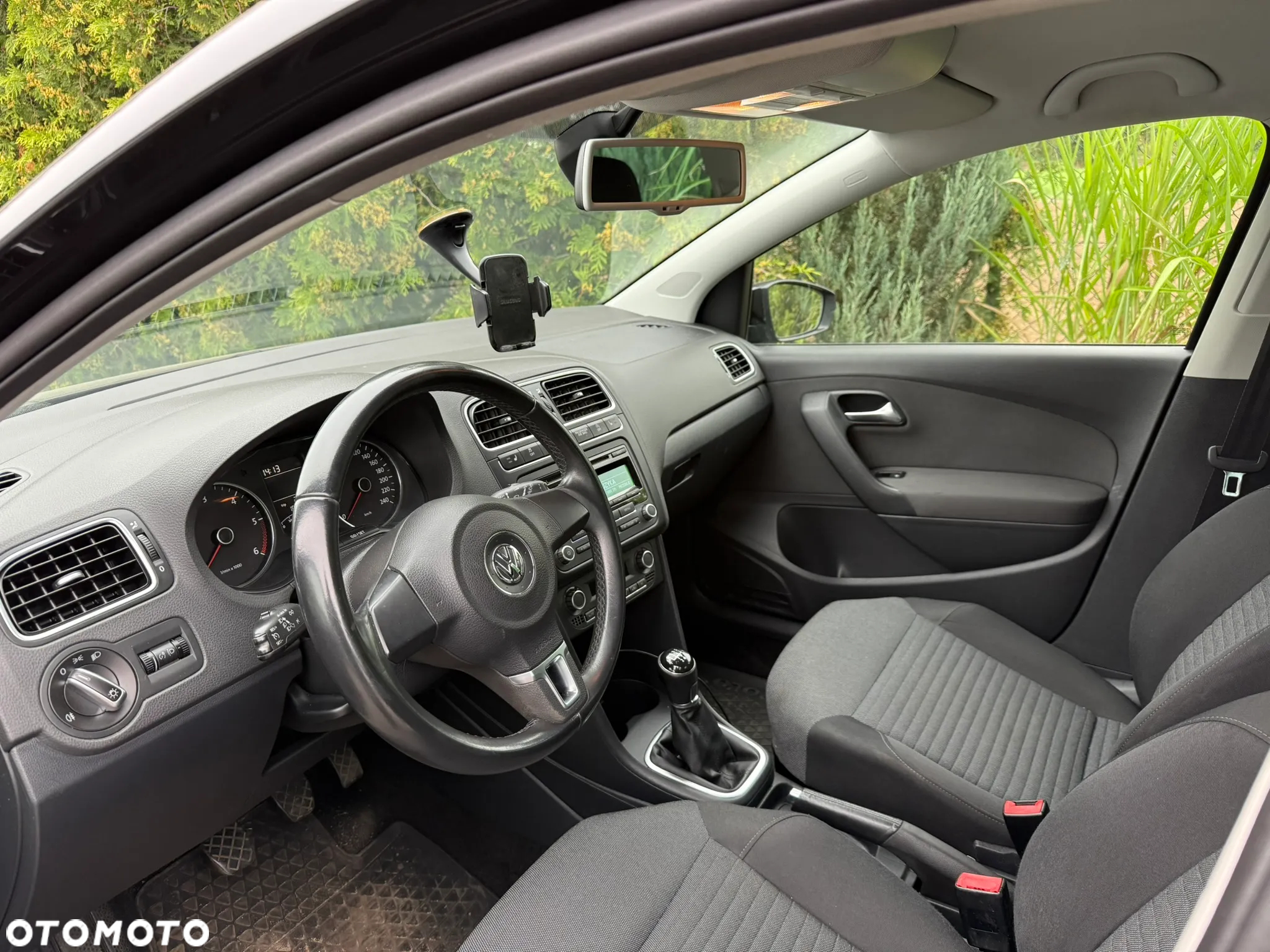 Volkswagen Polo 1.6 TDI Blue Motion Technology Comfortline - 5