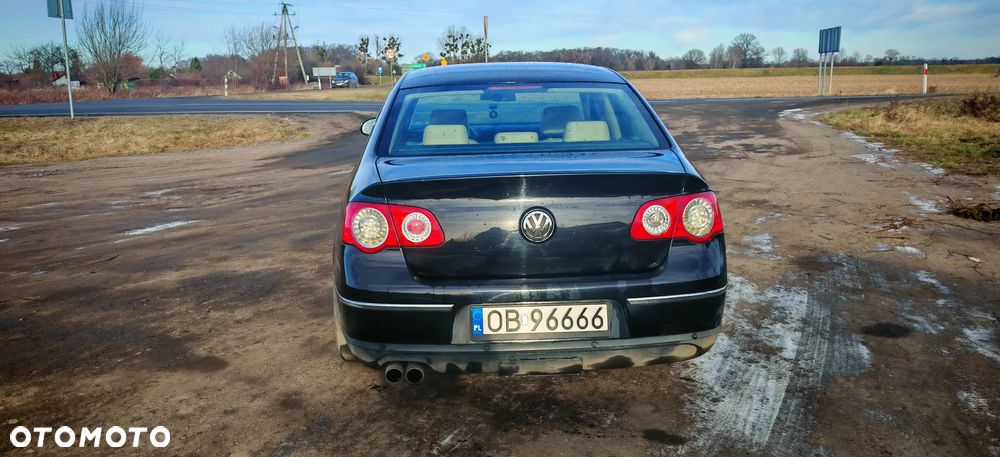 Volkswagen Passat 2.0 Turbo FSI Highline - 4