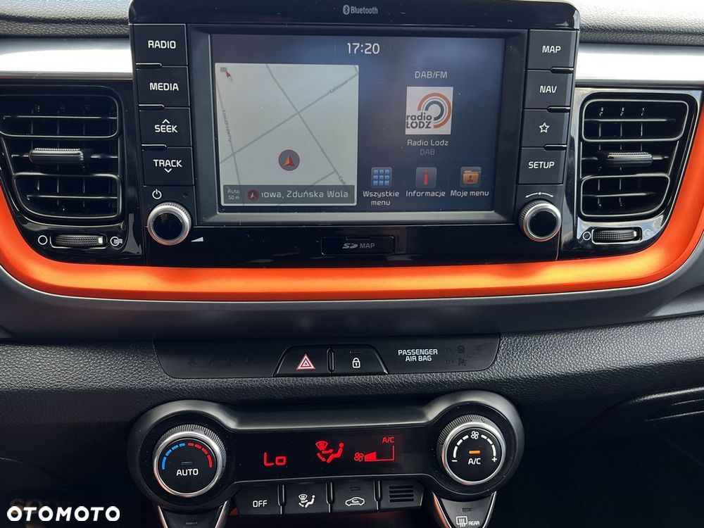 Kia Stonic 1.0 T-GDI 120 Spirit - 22