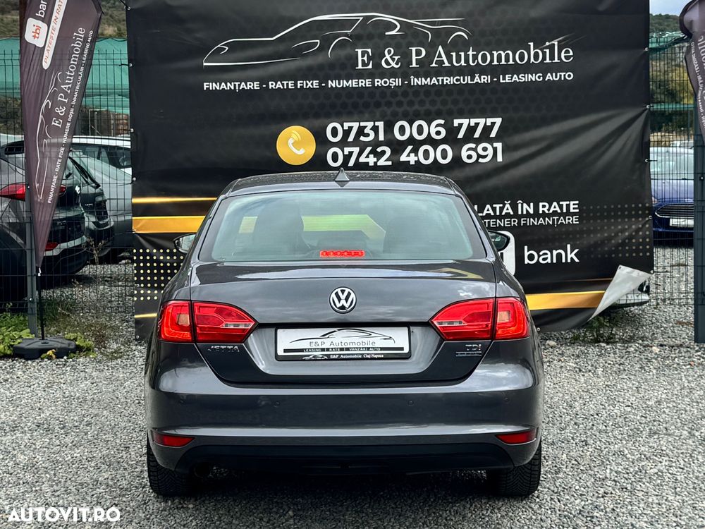 Volkswagen Jetta 1.6 TDI CR DPF Comfortline - 12
