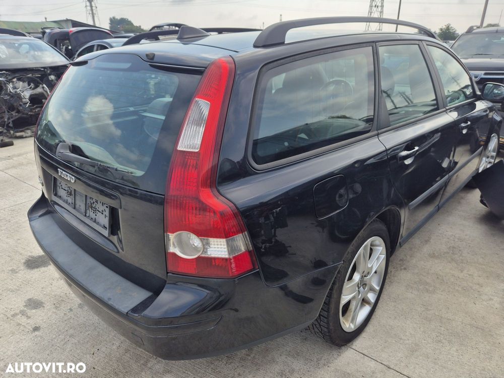 Dezmembram Volvo V50 2006 2.0d Cutie Manuala 6T - 4