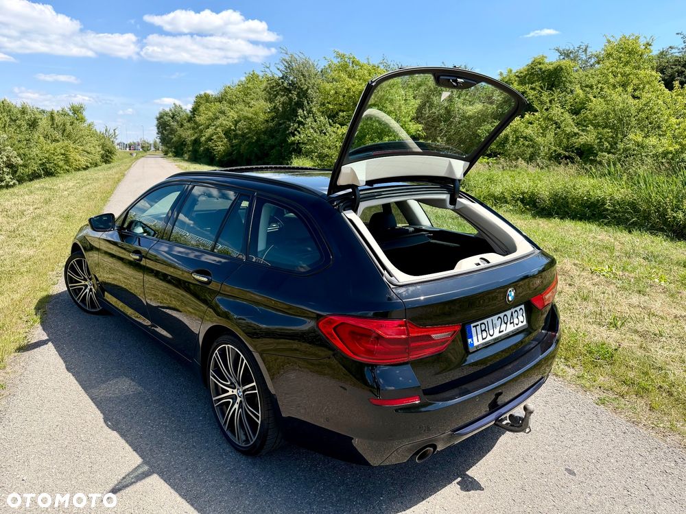 BMW Seria 5 520d xDrive MHEV Sport Line sport - 11