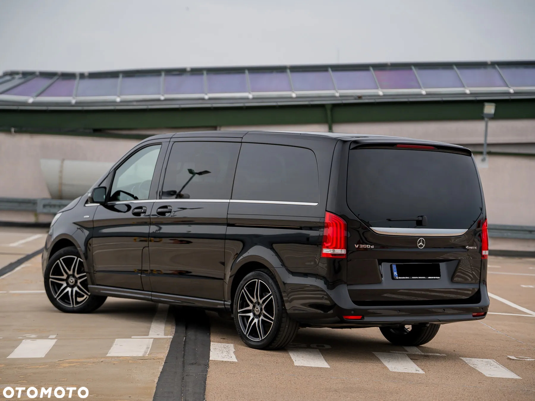 Mercedes-Benz Klasa V 300 d 4-Matic Exclusive 9G-Tronic (d³ugi) - 7