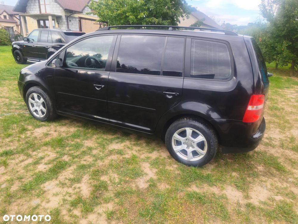 Volkswagen Touran 1.9 TDI Trendline - 11