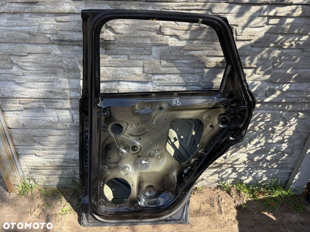 Drzwi Audi Q3 2019-2024r. Tył prawy Zwykły - 2