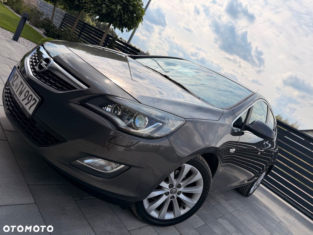 Opel Astra 1.4 Turbo Innovation - 28