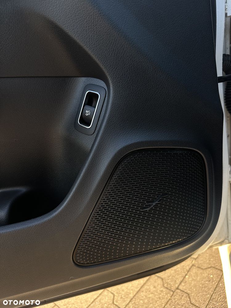 Mercedes-Benz CLA 180 7G-DCT AMG Line - 19