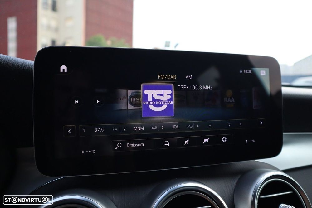 Mercedes-Benz GLC 300 de Coupe 4Matic 9G-TRONIC AMG Line - 51