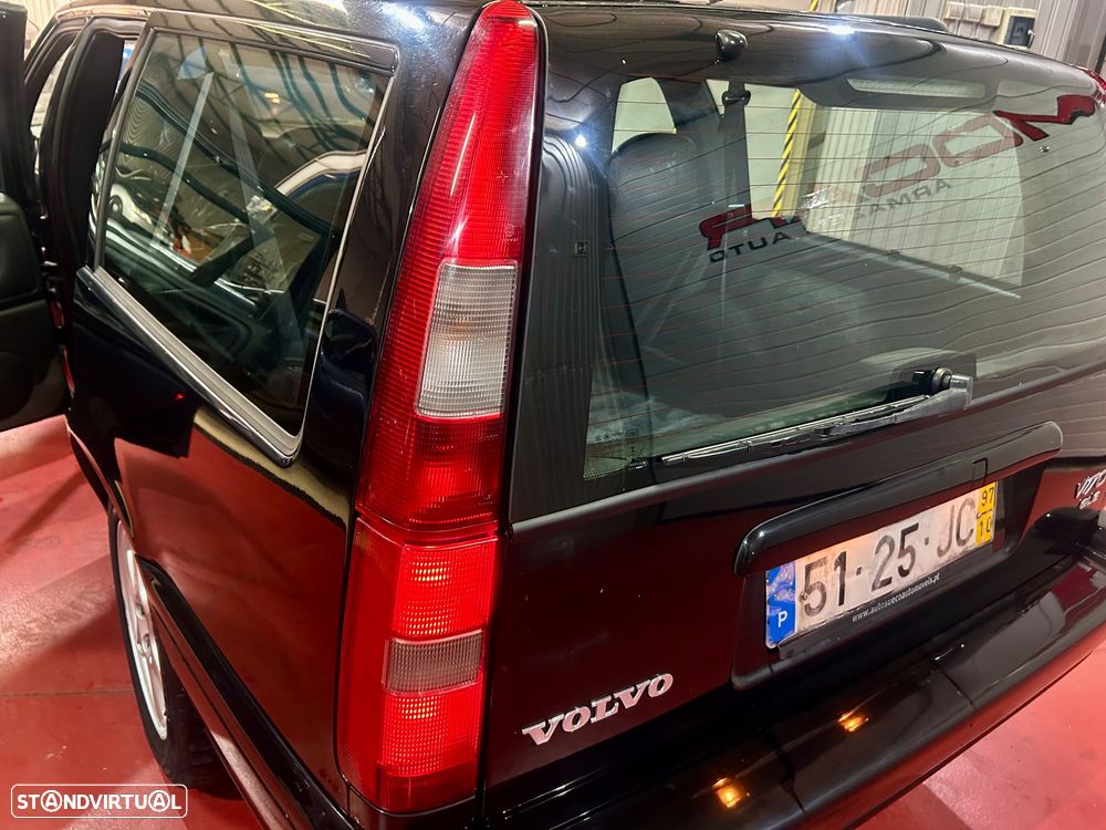 Volvo V70 2.0 T - 22