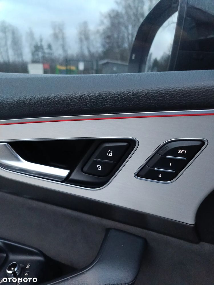 Audi Q7 - 11