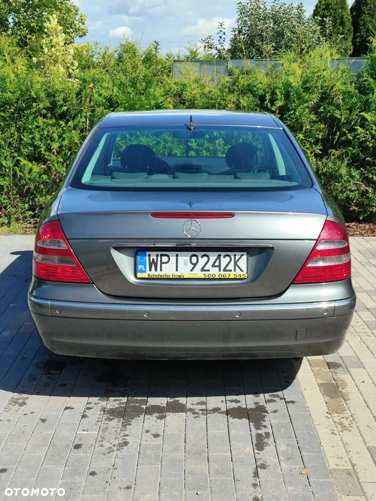 Mercedes-Benz Klasa E - 3