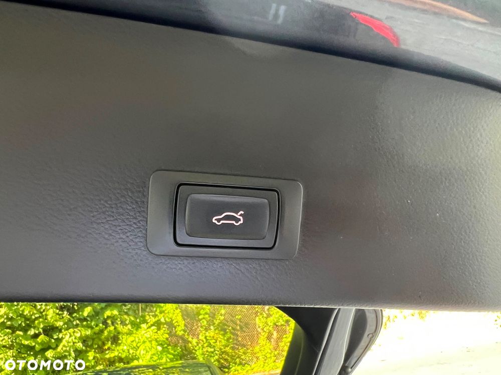 Audi A6 Avant 3.0 TDI DPF quattro tiptronic - 29