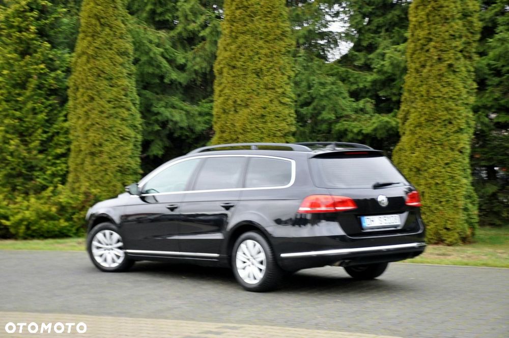 Volkswagen Passat - 13