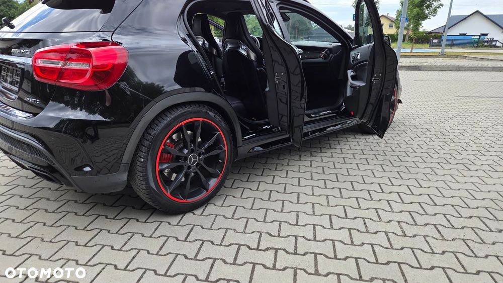 Mercedes-Benz GLA 45 AMG 4-Matic - 20