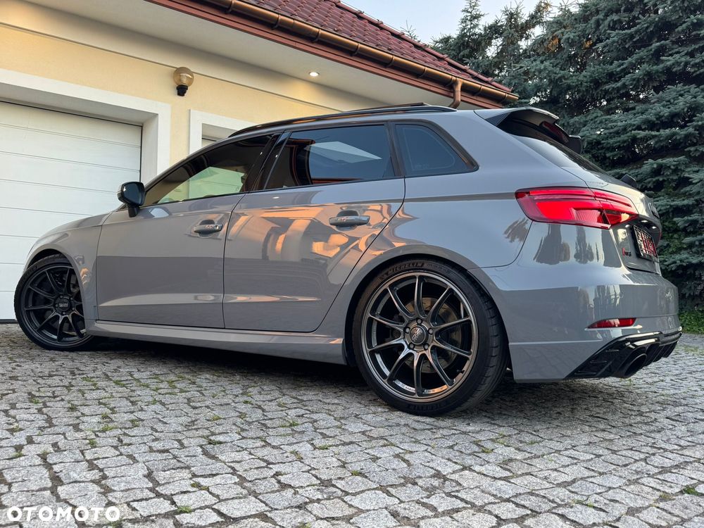 Audi RS3 Sportback S tronic - 8