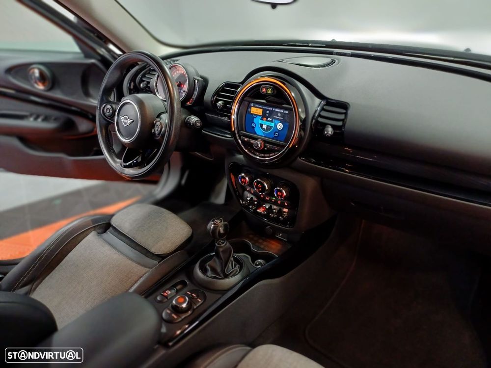 MINI Clubman One - 21