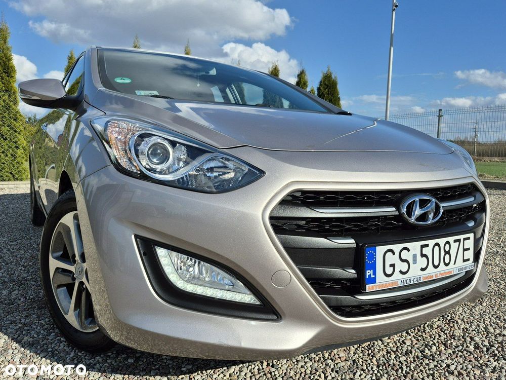 Hyundai i30 - 19